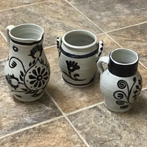 Set of 3 Colonial Williamsburg pottery pieces